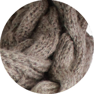 GRADIANT CABLE KNIT INFINITY SCARF