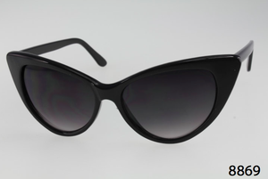 Plastic Frame Cateye Sunglasses